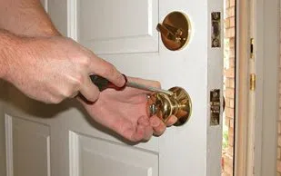 Gallery Locksmith Store Riverview, FL 813-261-6640 Gallery Locksmith Store Riverview, FL 813-261-6640 - 2-Local-Locksmith