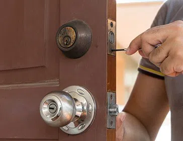 Gallery Locksmith Store Riverview, FL 813-261-6640 Gallery Locksmith Store Riverview, FL 813-261-6640 - 7-Lock-Installation